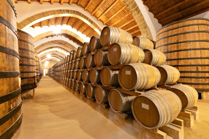 Degustazione di vini tipici di Marsala in cantina storica